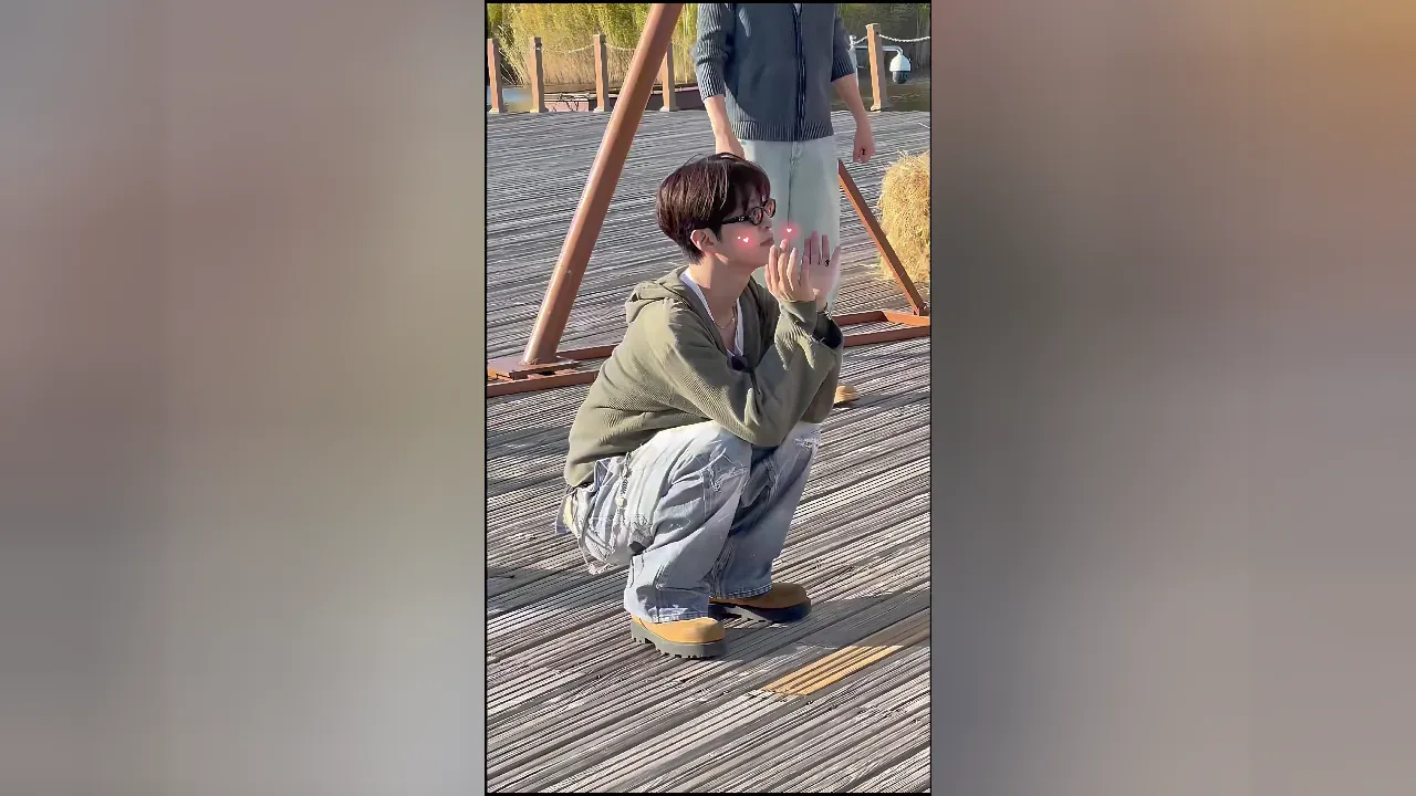 范丞丞反差魅力全開,帥哥的可愛一面讓人無法抗拒