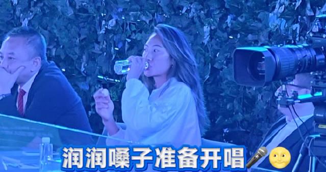 海外華人必看!鄭欔文武網開幕式跟唱中秋金曲背後,隱藏著這些地區限制痛點