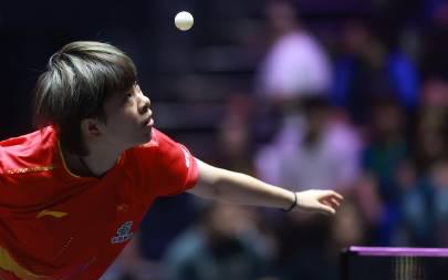 海外追WTT賽事卡到崩潰?我試了5種方法終於找到流暢看陳熠王藝迪的秘訣