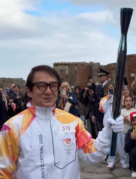 海外追劇遇難題？愛奇藝區域限制、播放卡頓、下載失敗全攻略，輕鬆解決跨國觀影困擾